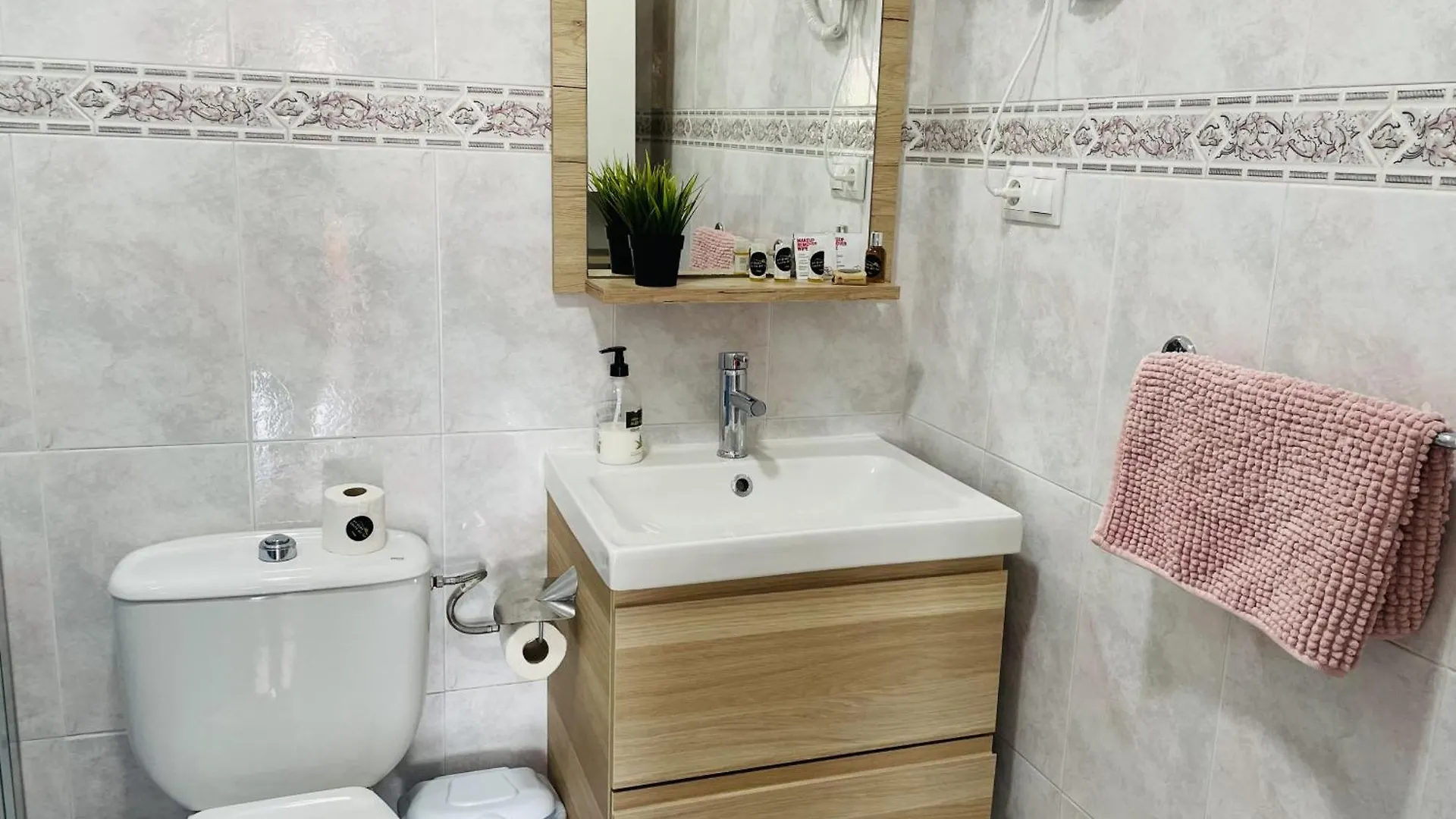 Villa Marimel Con Piscina Privada Nerja