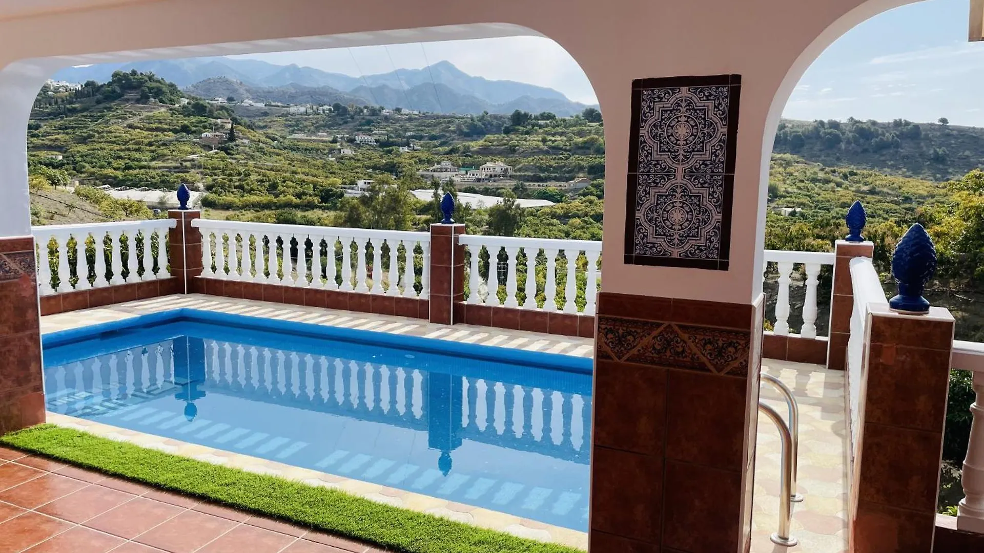 Villa Marimel Con Piscina Privada Nerja